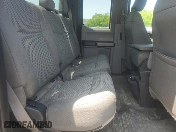 2015 Ford F-150 XLT с VIN 1FTEX1EPXFFC39073, выставлен на аукционе Copart как лот 58967185 с пробегом 170 992 миль миль и Списание • Salvage title. История ставок и продаж доступна на DreamBid. Изображение 10.