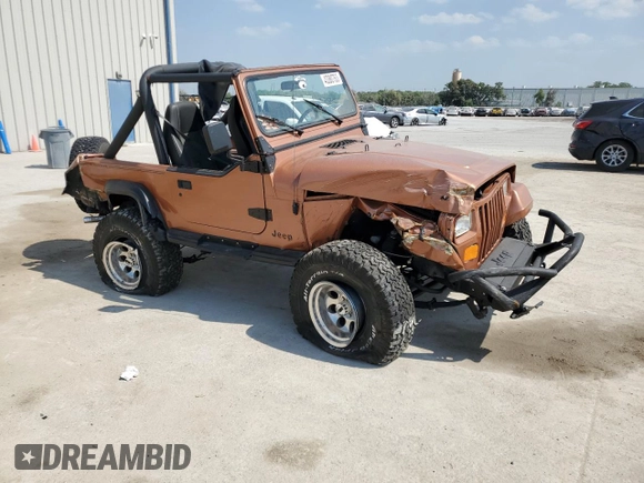 1988 Jeep Wrangler with VIN 2BCCZ8113JB525872, listed as a Copart auction lot 43380763 with 25,370 mi miles and Salvage Title. Bid and sale history available at carsss.com. Image 4.