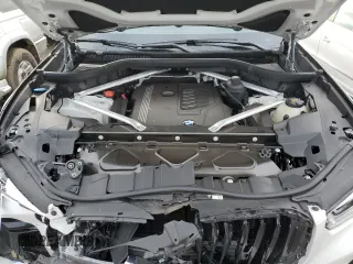 2019 BMW X5 xDrive40i with VIN 5UXCR6C55KLK86585, listed as a Copart auction lot 69458752 with 0 mi miles. Bid and sale history available at carsss.com. Image 12.