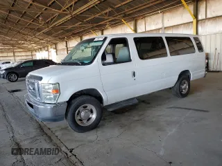 2008 Ford Econoline Passenger XL z VIN 1FBSS31L58DB39837, wystawiony jako Copart lot #57963735 z przebiegiem 75 005 mil mil oraz Tytuł czysty. Historia ofert i sprzedaży dostępna na DreamBid. Obrazek 1.