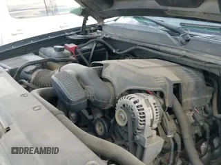 2010 Chevrolet Tahoe LS with VIN 1GNMCAE36AR213931, listed as a IAAI auction lot 42204997 with 289,653 mi miles and . Bid and sale history available at DreamBid. Image 18.