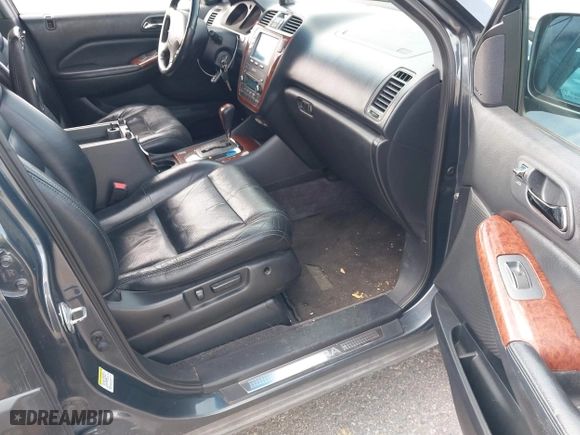 2005 Acura MDX Touring with VIN 2HNYD186X5H513873, listed as a IAAI auction lot 41970508 with 210,222 mi miles. Bid and sale history available at carsss.com. Image 5.
