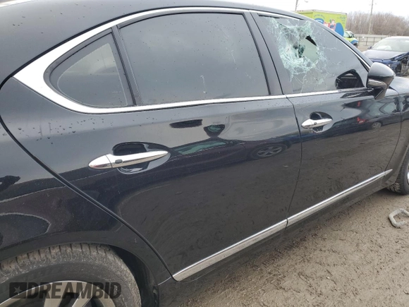 2016 Lexus LS 460 with VIN JTHCL5EF7G5026105, listed as a Copart auction lot 46699705 with Not provided miles and Salvage title. Bid and sale history available at DreamBid. Image 10.