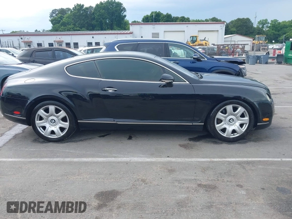 2005 Bentley Continental GT GT z VIN SCBCR63W55C025099, wystawiony jako IAAI lot #42208951 z przebiegiem 123 712 mil mil oraz . Historia ofert i sprzedaży dostępna na DreamBid. Obrazek 13.