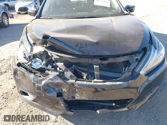 2018 Nissan Altima SR with VIN 1N4AL3AP8JC191729, listed as a IAAI auction lot 40555510 with 106,608 mi miles and . Bid and sale history available at carsss.com. Image 6.