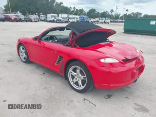 2006 Porsche Boxster с VIN WP0CA29866U712142, выставлен на аукционе IAAI как лот 42423093 с пробегом 57 057 миль миль и . История ставок и продаж доступна на DreamBid. Изображение 3.