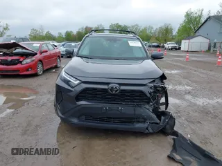 2023 Toyota RAV4 XLE с VIN 2T3P1RFV3PW351459, выставлен на аукционе IAAI как лот 42190233 с пробегом 135 562 миль миль и . История ставок и продаж доступна на DreamBid. Изображение 11.