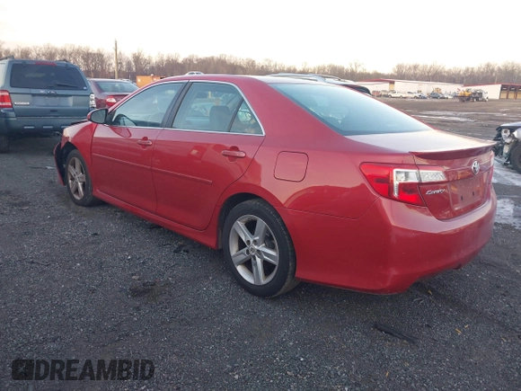 2012 Toyota Camry L with VIN 4T1BF1FKXCU511097, listed as a IAAI auction lot 41316684 with 170,397 mi miles. Bid and sale history available at carsss.com. Image 3.