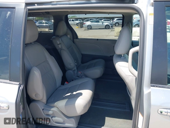 2017 Toyota Sienna XLE Auto Access Seat with VIN 5TDYZ3DC6HS877339, listed as a IAAI auction lot 42028507 with 146,437 mi miles and . Bid and sale history available at DreamBid. Image 8.