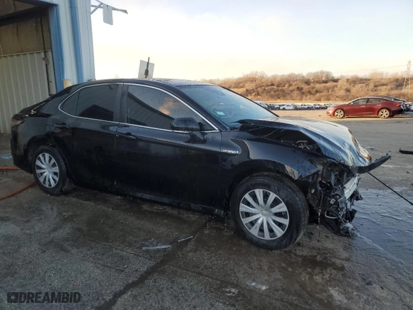 2021 Toyota Camry Hybrid LE with VIN 4T1C31AK5MU024315, listed as a Copart auction lot 89389075 with 77,133 mi miles and Salvage Title. Bid and sale history available at carsss.com. Image 4.