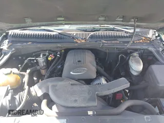2004 Chevrolet Suburban LT with VIN 1GNEC16Z74J201779, listed as a IAAI auction lot 41455901 with 1 mi miles. Bid and sale history available at carsss.com. Image 10.