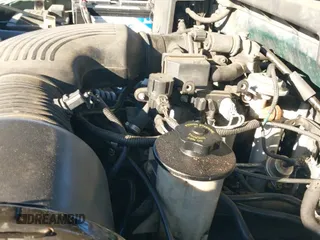 1997 Ford F-150 с VIN 1FTDF18W0VLB90127, выставлен на аукционе IAAI как лот 41882158 с пробегом 376 098 миль миль и . История ставок и продаж доступна на DreamBid. Изображение 12.