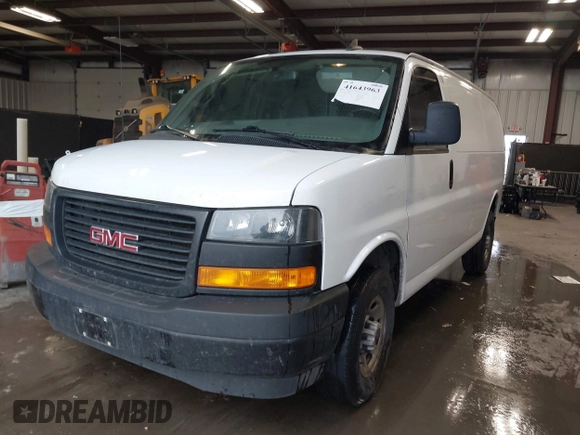 2023 GMC Savana Cargo with VIN 1GTW7AFP1P1106073, listed as a IAAI auction lot 41643963 with 57,807 mi miles. Bid and sale history available at carsss.com. Image 17.
