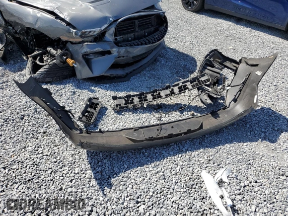 2021 Ford Mustang GT z VIN 1FA6P8CF0M5147552, wystawiony jako Copart lot #45904745 z przebiegiem Nie podano mil oraz Nie do naprawy. Historia ofert i sprzedaży dostępna na DreamBid. Obrazek 14.