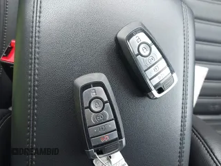 2024 Ford Edge SEL z VIN 2FMPK4J96RBA12822, wystawiony jako IAAI lot #41940628 z przebiegiem 8 981 mil mil oraz . Historia ofert i sprzedaży dostępna na DreamBid. Obrazek 11.