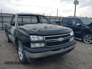 2005 Chevrolet Silverado 1500 Work Truck with VIN 1GCEC14X25Z324919, listed as a IAAI auction lot 41020016 with 1 mi miles. Bid and sale history available at carsss.com. Image 1.