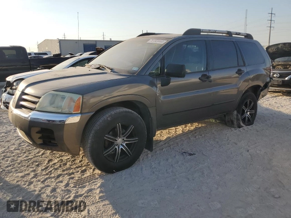 2004 Mitsubishi Endeavor LS with VIN 4A4MM21SX4E071998, listed as a Copart auction lot 75192444 with 215,916 mi miles and Salvage Title. Bid and sale history available at carsss.com. Image 1.