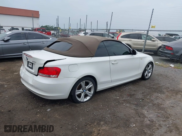 2011 BMW 1 Series 128i with VIN WBAUL7C50BVM80391, listed as a IAAI auction lot 39812898 with 126,208 mi miles and . Bid and sale history available at DreamBid. Image 4.