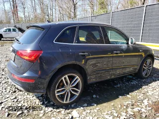 2016 Audi SQ5 Premium Plus with VIN WA1CCAFP0GA045162, listed as a Copart auction lot 49728185 with 163,582 mi miles and Clean Title. Bid and sale history available at carsss.com. Image 3.