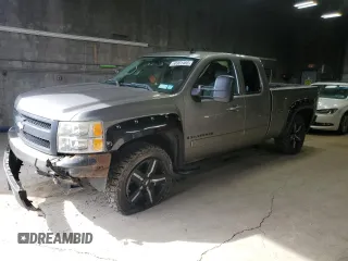 2007 Chevrolet Silverado 1500 LTZ with VIN 2GCEK19J571509307, listed as a Copart auction lot 50901465 with 130,473 mi miles and Salvage Title. Bid and sale history available at carsss.com. Image 1.