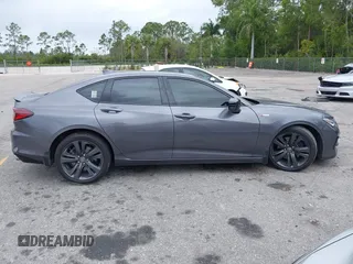2023 Acura TLX w/A-Spec Package z VIN 19UUB6F58PA006068, wystawiony jako IAAI lot #41922648 z przebiegiem 32 779 mil mil oraz . Historia ofert i sprzedaży dostępna na DreamBid. Obrazek 13.