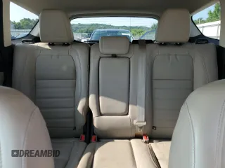 2018 Ford Escape Titanium z VIN 1FMCU0J95JUD44086, wystawiony jako Copart lot #58978865 z przebiegiem 90 874 mil mil oraz Szkoda całkowita • Salvage title. Historia ofert i sprzedaży dostępna na DreamBid. Obrazek 10.