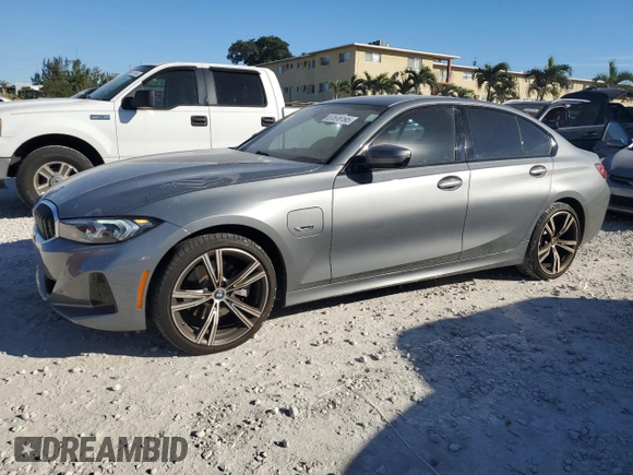 2023 BMW 3 Series 330e with VIN 3MW39FF03P8D03381, listed as a Copart auction lot 87578195 with 19,441 mi miles and Non Repairable. Bid and sale history available at carsss.com. Image 1.