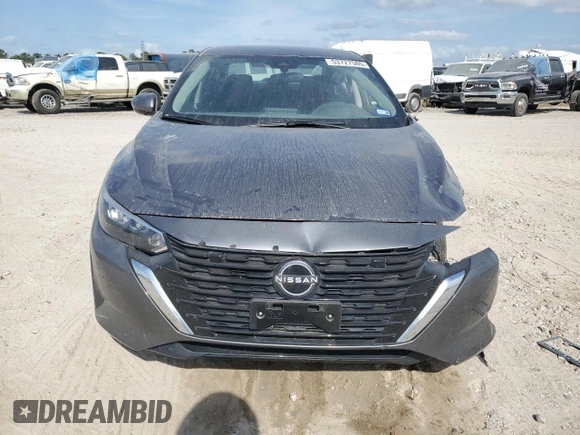 2025 Nissan Sentra S z VIN 3N1AB8BV2SY230267, wystawiony jako Copart lot #53727505 z przebiegiem 19 032 mil mil oraz Szkoda całkowita • Salvage title. Historia ofert i sprzedaży dostępna na DreamBid. Obrazek 5.
