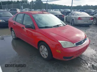 2007 Ford Focus S z VIN 1FAFP34N57W320716, wystawiony jako IAAI lot #42416609 z przebiegiem 79 064 mil mil oraz . Historia ofert i sprzedaży dostępna na DreamBid. Obrazek 1.