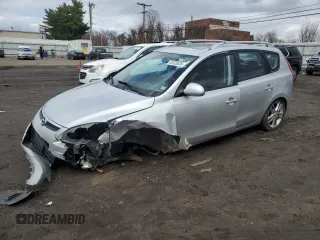 2011 Hyundai Elantra Touring SE with VIN KMHDC8AE9BU101871, listed as a Copart auction lot 52320835 with 160,298 mi miles and Salvage Title. Bid and sale history available at carsss.com. Image 1.