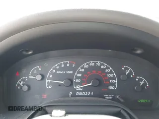 2002 Ford Explorer XLS с VIN 1FMZU62K32UD29716, выставлен на аукционе IAAI как лот 42806641 с пробегом 128 041 миль миль и . История ставок и продаж доступна на DreamBid. Изображение 7.