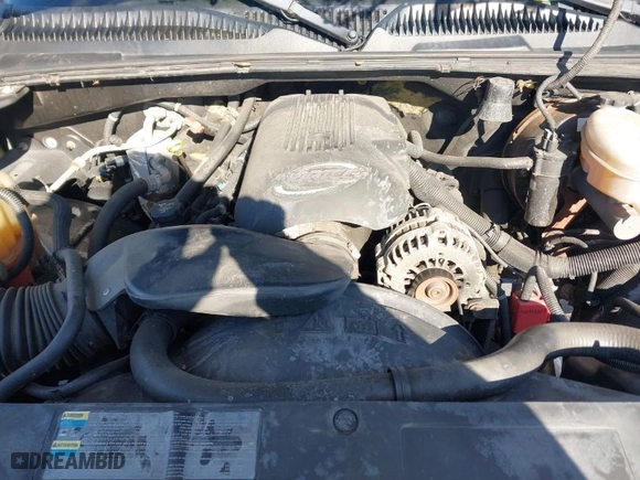 2003 Chevrolet Silverado 1500 LS with VIN 2GCEK19T631340409, listed as a IAAI auction lot 41555088 with 200,200 mi miles. Bid and sale history available at carsss.com. Image 10.