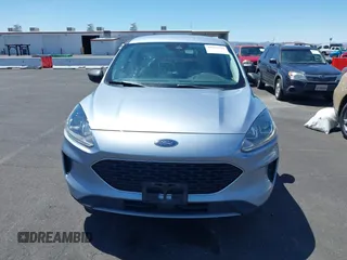 2022 Ford Escape SE with VIN 1FMCU9G66NUA65592, listed as a IAAI auction lot 42810329 with 77,152 mi miles and . Bid and sale history available at DreamBid. Image 12.