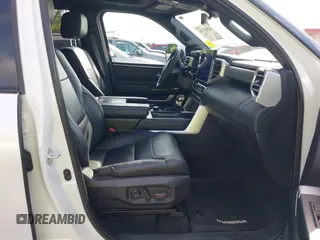 2022 Toyota Tundra 2WD Platinum with VIN 5TFNA5AB1NX011149, listed as a IAAI auction lot 42063730 with 44,531 mi miles. Bid and sale history available at carsss.com. Image 5.