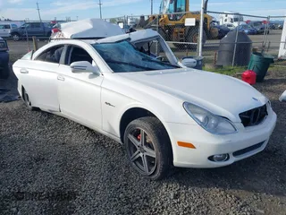 2009 Mercedes-Benz CLS 550 with VIN WDDDJ72X29A143045, listed as a IAAI auction lot 41872711 with Not provided miles and . Bid and sale history available at DreamBid. Image 1.