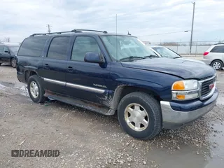 2005 GMC Yukon XL SLT with VIN 3GKFK16Z05G272572, listed as a IAAI auction lot 42101518 with 288,000 mi miles. Bid and sale history available at carsss.com. Image 1.