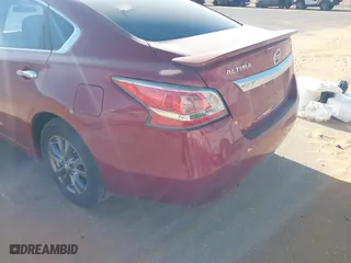 2015 Nissan Altima 2.5 SV with VIN 1N4AL3AP6FC221642, listed as a IAAI auction lot 41872161 with 103,600 mi miles. Bid and sale history available at carsss.com. Image 6.