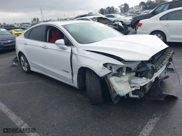 2015 Ford Fusion Titanium Hybrid with VIN 3FA6P0RU3FR247118, listed as a IAAI auction lot 41210219 with 143,348 mi miles. Bid and sale history available at carsss.com. Image 1.