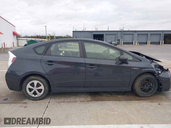 2015 Toyota Prius Four with VIN JTDKN3DU8F0433115, listed as a IAAI auction lot 40888177 with Not Provided miles and . Bid and sale history available at DreamBid. Image 13.