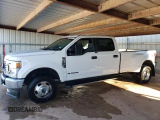 2021 Ford F-350 XL with VIN 1FT8W3DT9MED78818, listed as a Copart auction lot 81742264 with 270,772 mi miles and Clean title. Bid and sale history available at DreamBid. Image 1.