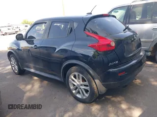 2011 Nissan Juke SV with VIN JN8AF5MV5BT007344, listed as a IAAI auction lot 42598811 with 152,242 mi miles and . Bid and sale history available at DreamBid. Image 3.