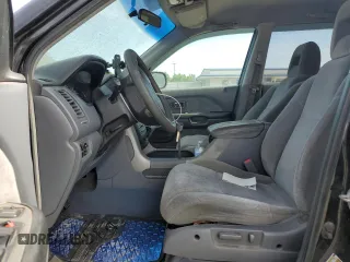 2005 Honda Pilot EX with VIN 5FNYF18495B067400, listed as a Copart auction lot 55572315 with 323,703 mi miles and Clean Title. Bid and sale history available at DreamBid. Image 7.