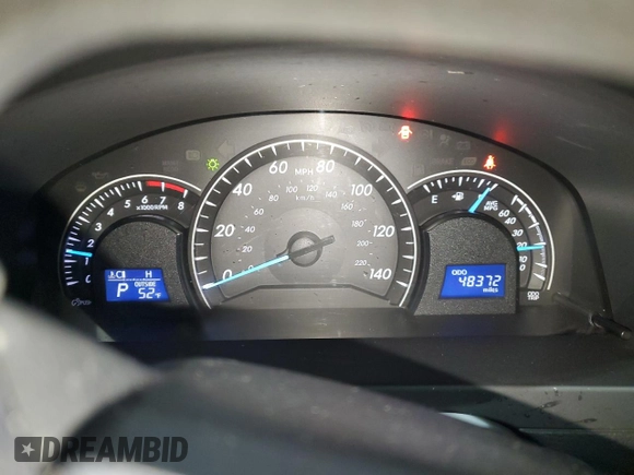 2014 Toyota Camry L with VIN 4T4BF1FK1ER366038, listed as a Copart auction lot 54561675 with 48,372 mi miles and Salvage Title. Bid and sale history available at DreamBid. Image 9.