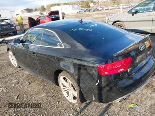 2014 Audi S5 Premium Plus with VIN WAUCGAFR1EA042566, listed as a IAAI auction lot 41632080 with 116,224 mi miles. Bid and sale history available at carsss.com. Image 3.