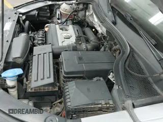 2011 Volkswagen Tiguan S с VIN WVGAV7AX3BW527164, выставлен на аукционе IAAI как лот 43122004 с пробегом 184 193 миль миль и . История ставок и продаж доступна на DreamBid. Изображение 19.