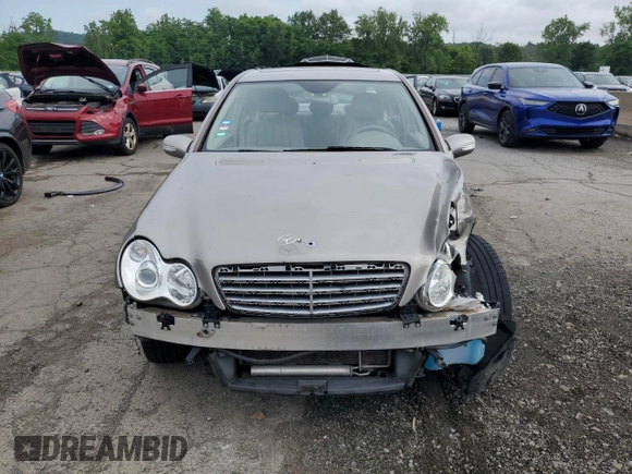 2007 Mercedes-Benz C 280 Luxury z VIN WDBRF92HX7F890445, wystawiony jako Copart lot #59967035 z przebiegiem 178 426 mil mil oraz Szkoda całkowita • Salvage title. Historia ofert i sprzedaży dostępna na DreamBid. Obrazek 5.