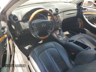 2008 Mercedes-Benz CLK 350 z VIN WDBTK56FX8T092386, wystawiony jako Copart lot #57283715 z przebiegiem 126 696 mil mil oraz Szkoda całkowita • Salvage title. Historia ofert i sprzedaży dostępna na DreamBid. Obrazek 8.