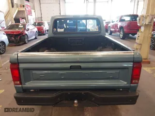 1989 Ford Ranger XLT with VIN 1FTCR10A8KUB16527, listed as a IAAI auction lot 41462737 with 382,629 mi miles. Bid and sale history available at carsss.com. Image 17.