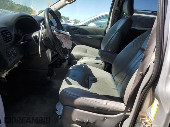 2006 Chrysler Town & Country Touring z VIN 2A4GP54L46R871164, wystawiony jako Copart lot #54726995 z przebiegiem 200 086 mil mil oraz Szkoda całkowita • Salvage title. Historia ofert i sprzedaży dostępna na DreamBid. Obrazek 7.