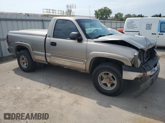 2003 Chevrolet Silverado 1500 LS with VIN 1GCEK14V23Z186300, listed as a Copart auction lot 65551504 with 271,566 mi miles and Salvage Title. Bid and sale history available at DreamBid. Image 4.